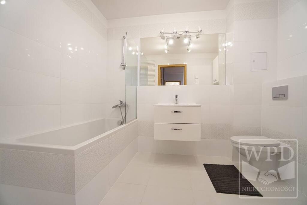 Big Apartment - Old Town - 3 Rooms - Private Parking Vratislav Exteriér fotografie