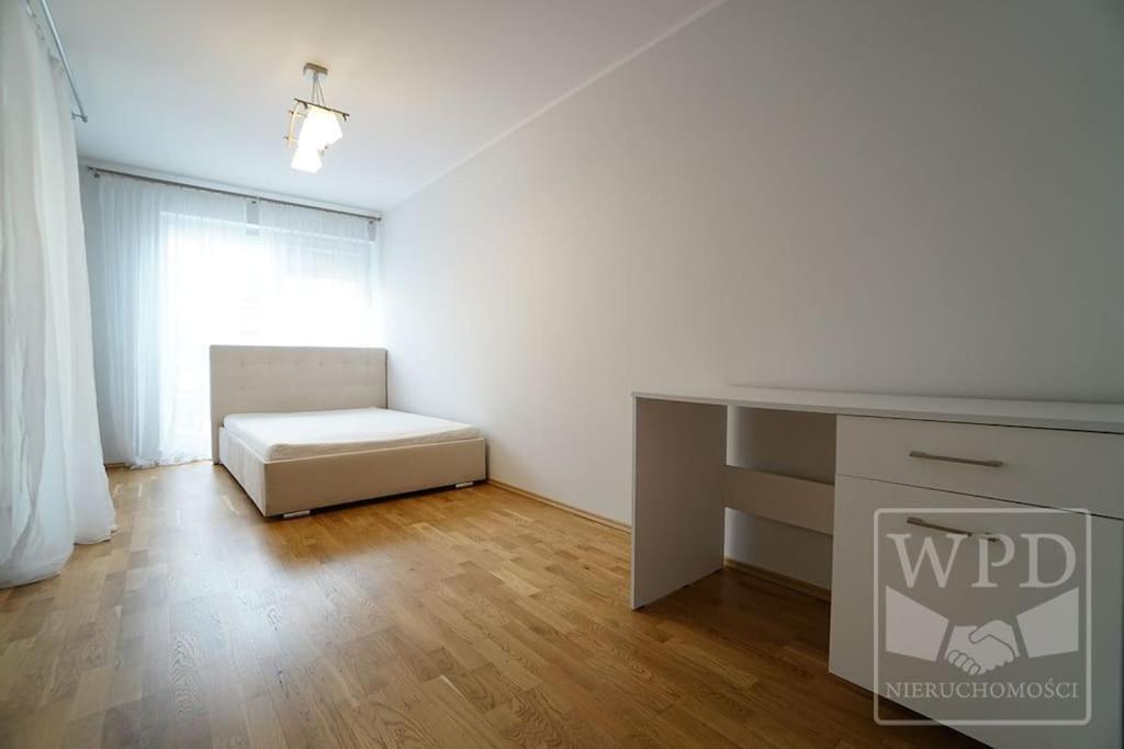 Big Apartment - Old Town - 3 Rooms - Private Parking Vratislav Exteriér fotografie